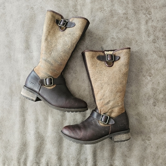 UGG Chancery Bomber Stout Brown Leather Zipper Sheepskin Boots - Picture 2 of 9